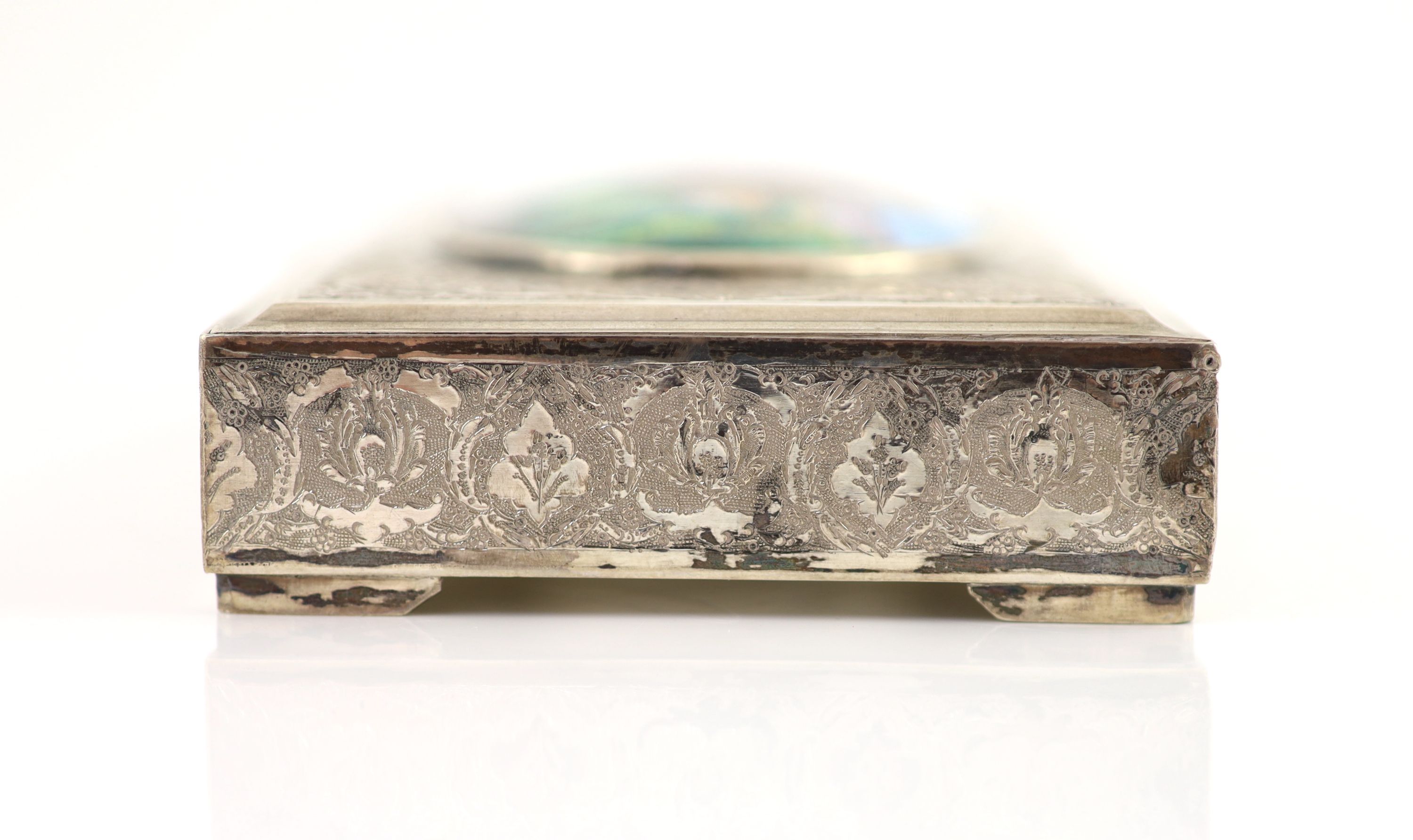 An early 20th century Persian rectangular silver box 14 x 8 x 2cm